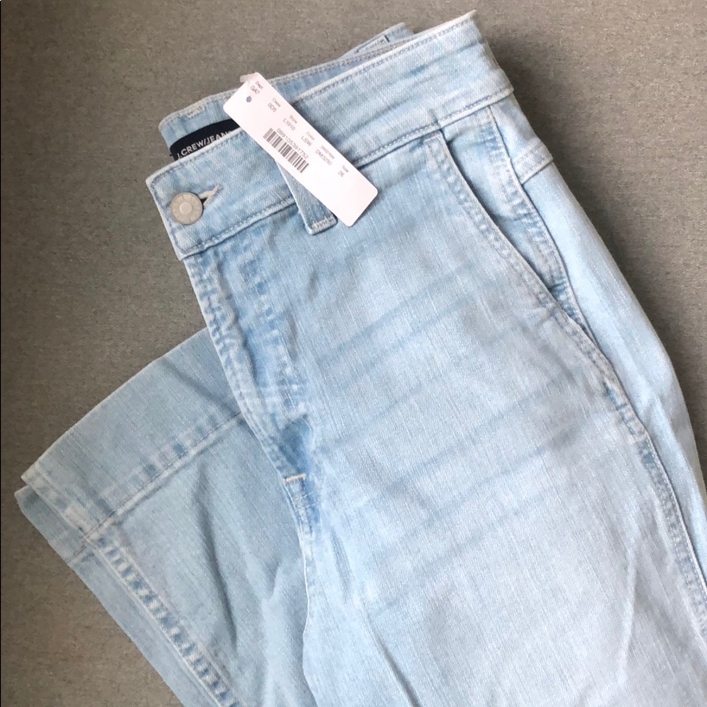 Jcrew 26 NWT high rise, bell flare 70’s vibe Jean